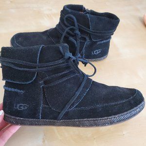 Ugg Reid Black Suede Ankle Boots moccasin Booties 1019129 Sz 10/41
